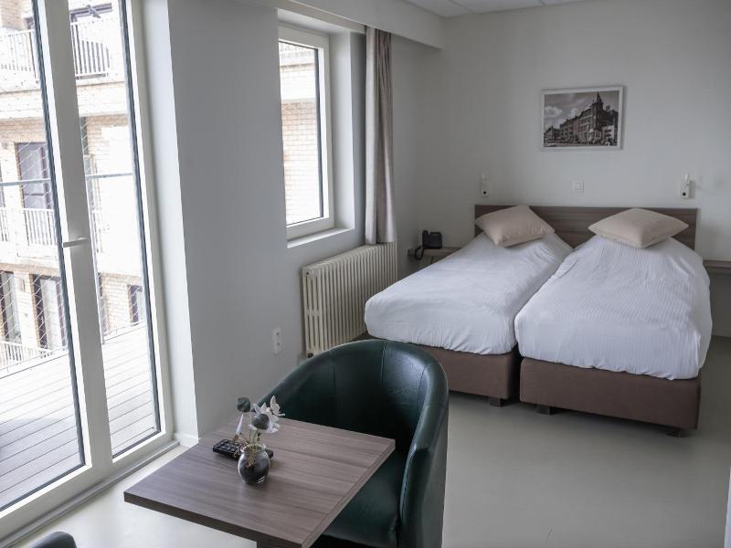 Rewindhotel image