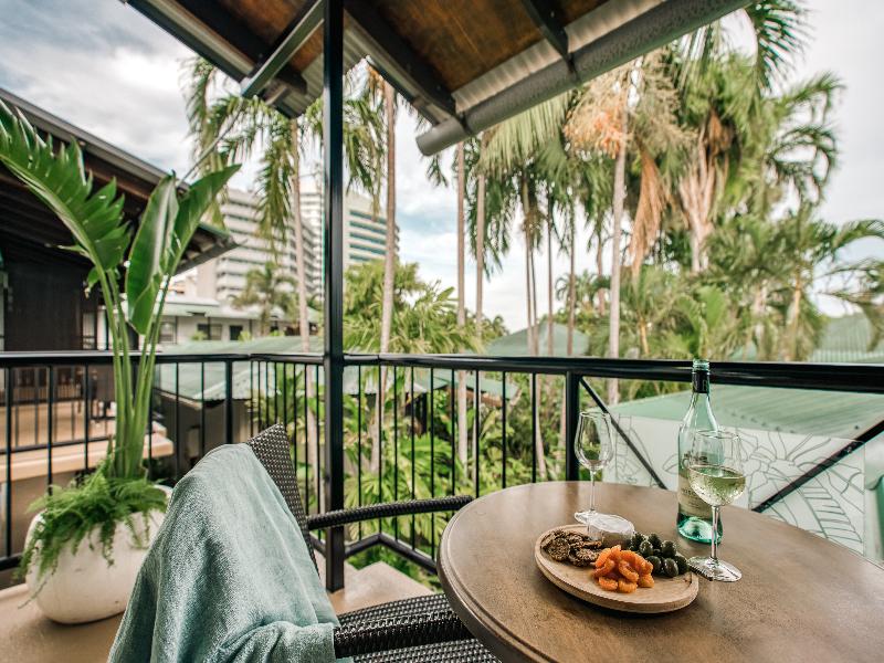 Palms City Resort image