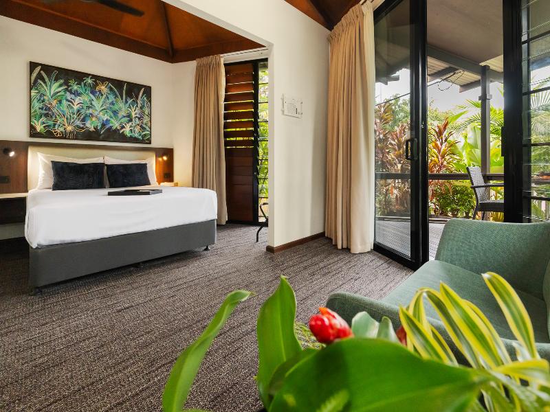 Palms City Resort image