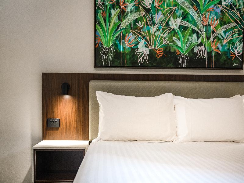 Palms City Resort image