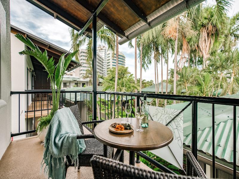 Palms City Resort image