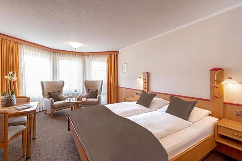 Hotel Riedenburg image