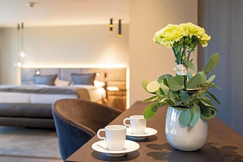 Hotel Riedenburg image