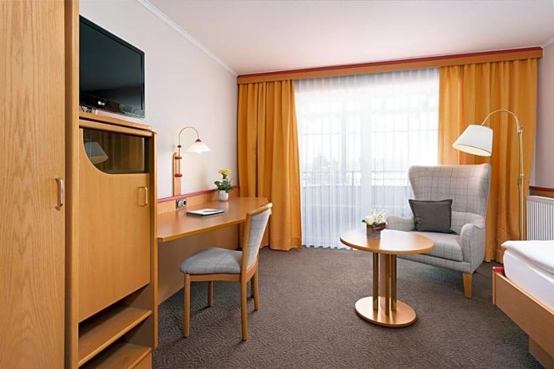 Hotel Riedenburg image