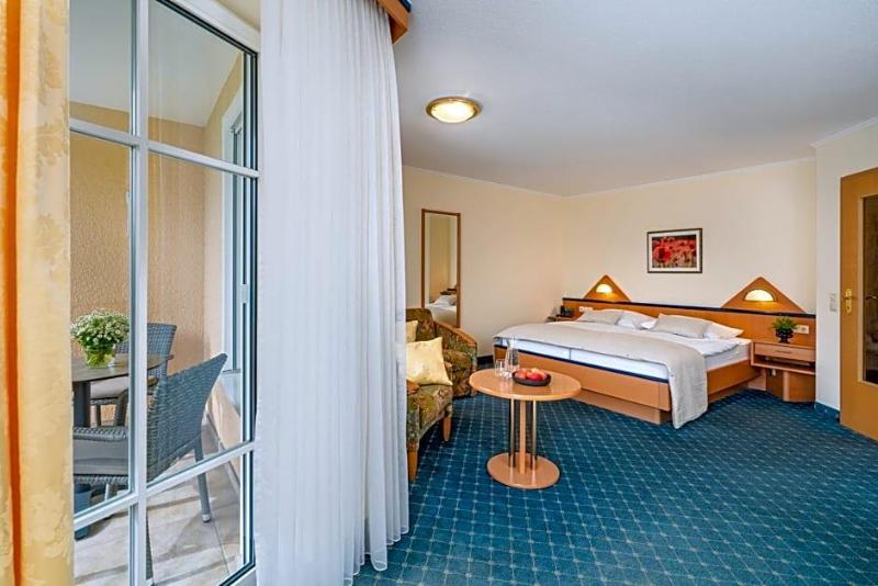 Hotel Riedenburg image