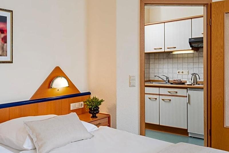 Hotel Riedenburg image