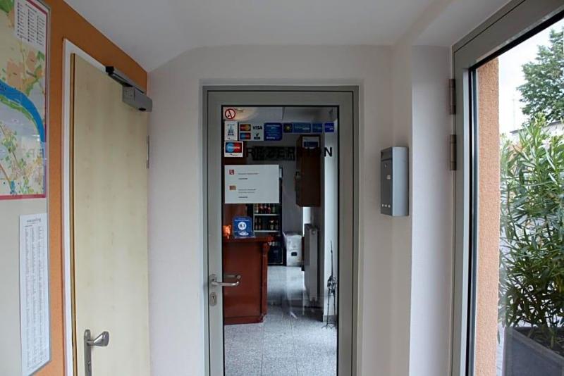 Hotel Grand Tour image