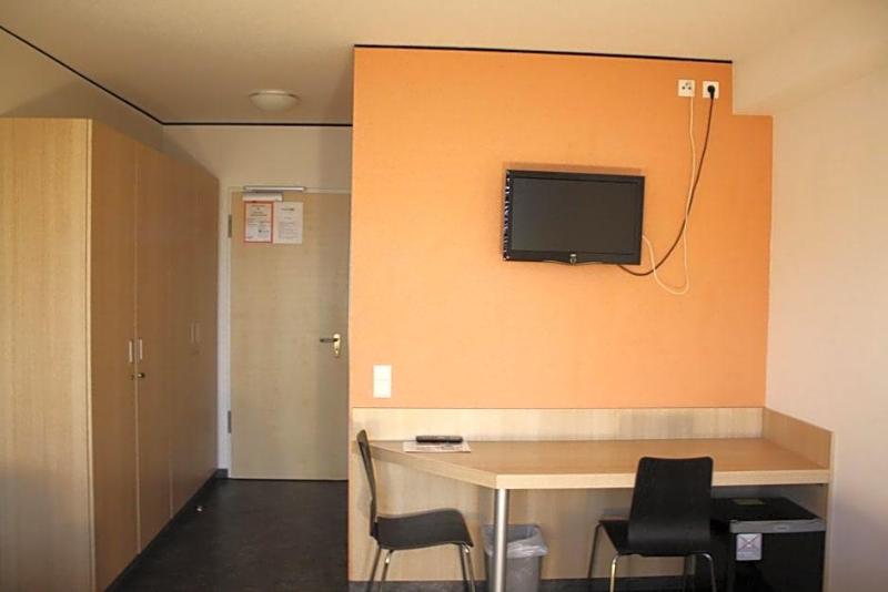 Hotel Grand Tour image