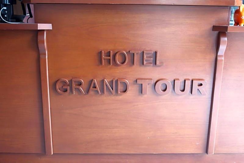 Hotel Grand Tour image