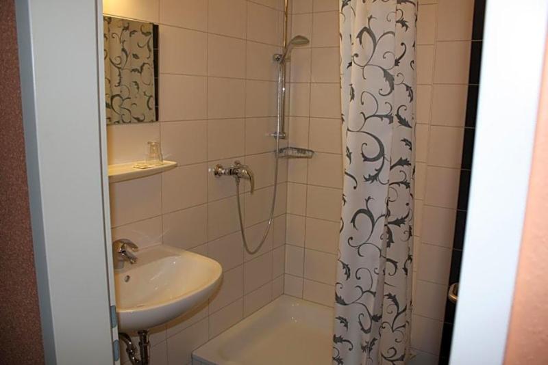 Hotel Grand Tour image