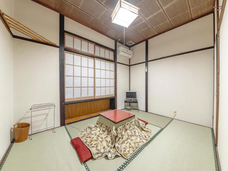 Lodge Amenouo image