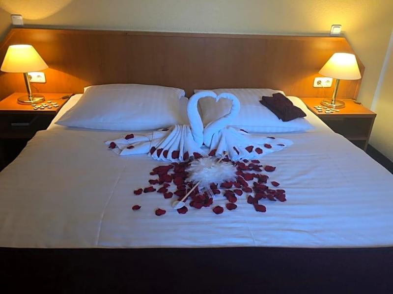 Hotel La Musica image
