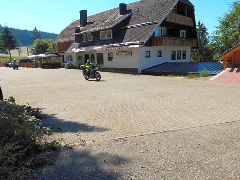 Schwarzwaldgasthaus Salenhof image