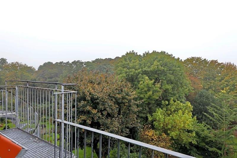 Hotel Am Park image