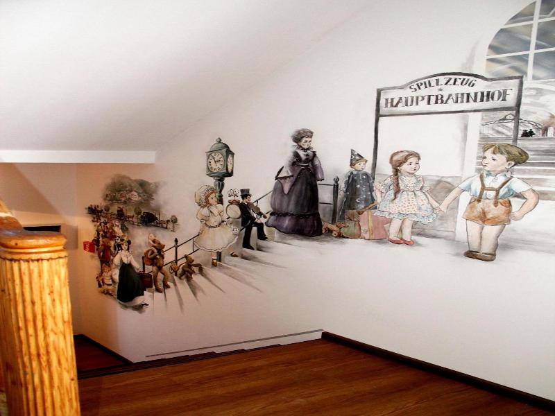 Spielzeughotel Sonneberg image