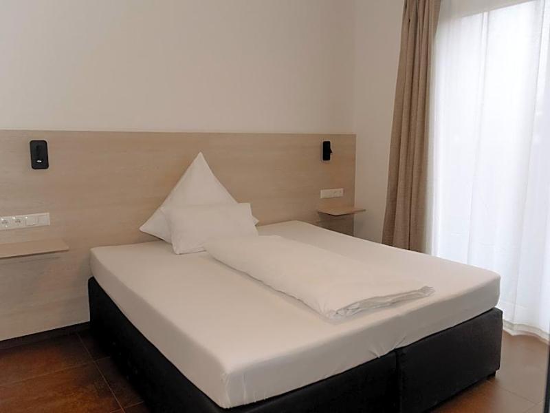 Hotel Restaurant Ayhan image