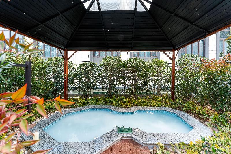 Holiday Inn Jiuhua Mountain Hot Spring image