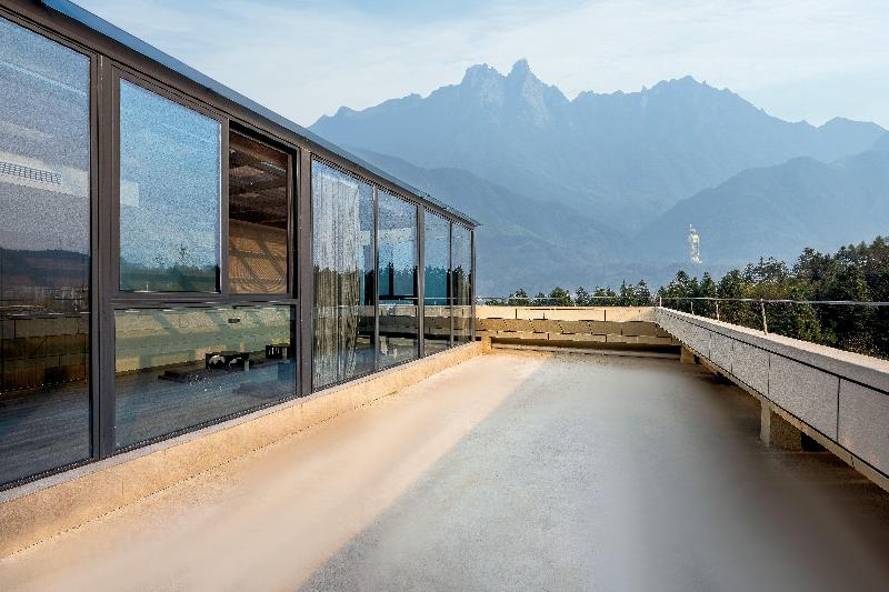 Holiday Inn Jiuhua Mountain Hot Spring image