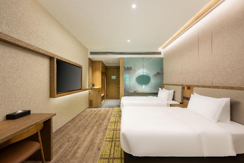 Holiday Inn Jiuhua Mountain Hot Spring image