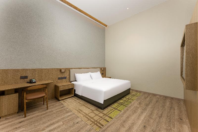 Holiday Inn Jiuhua Mountain Hot Spring image