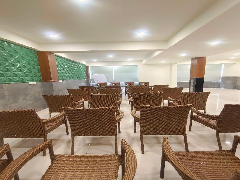 Grand Continent Anjuna Sarovar Portico Affliate image