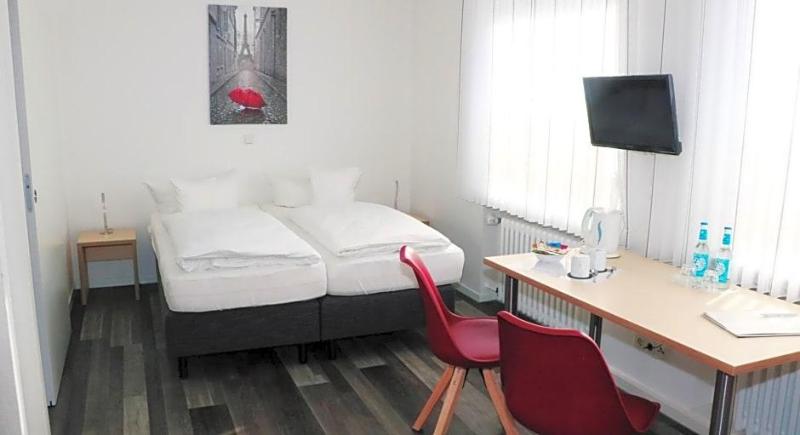 Europa Haus Bocholt Bett Bike image