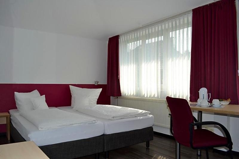 Europa Haus Bocholt Bett Bike image
