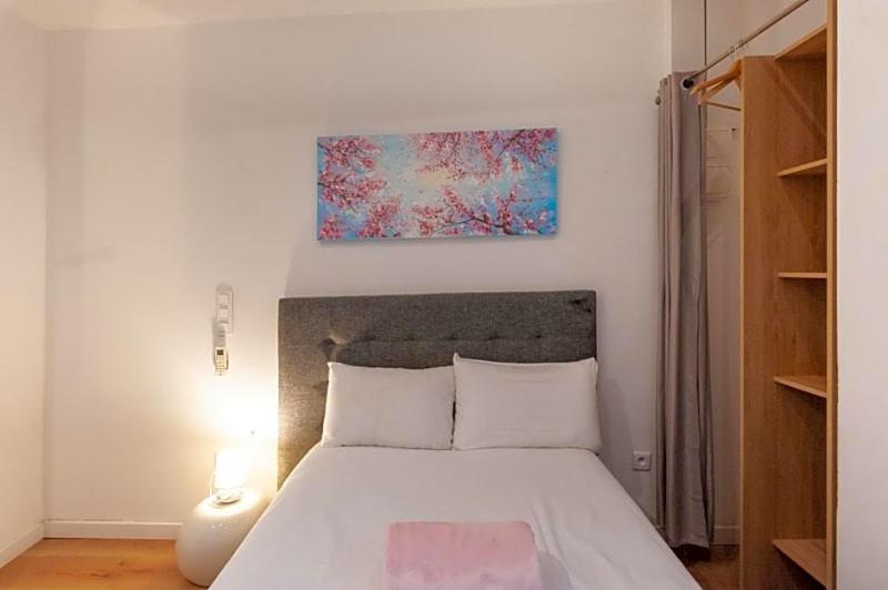 Hotel L Hotera image