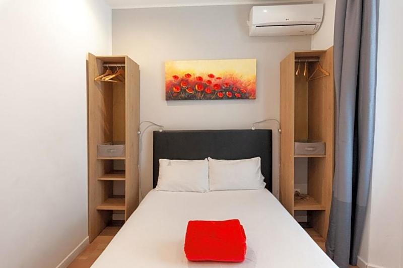 Hotel L Hotera image