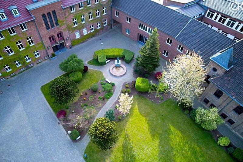Haus Overbach image