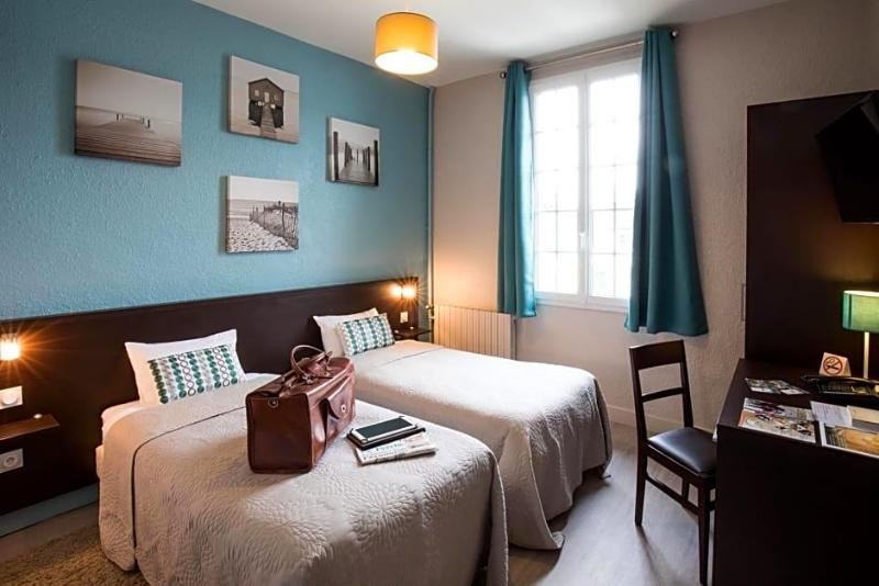 Logis Hv Tel Restaurant De La Poste — main photo