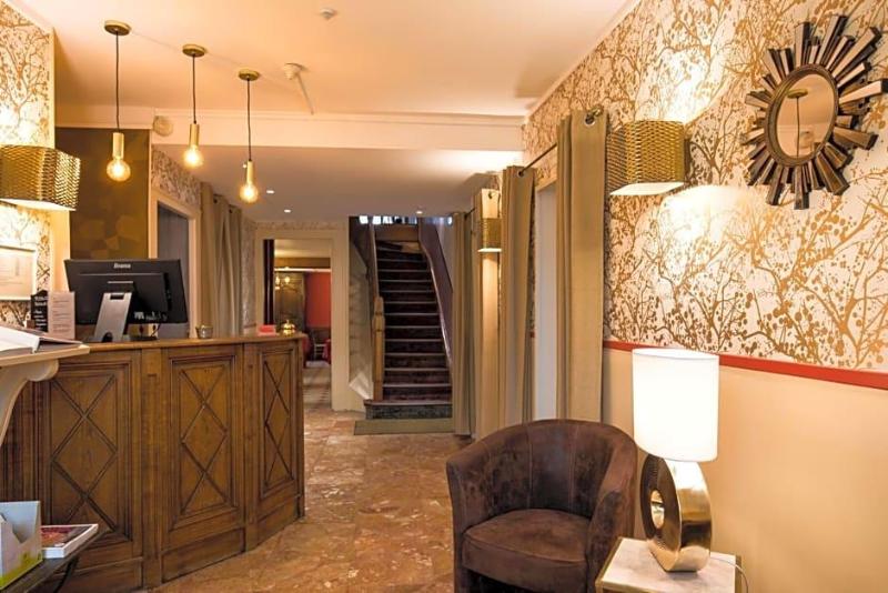 Logis Hv Tel Restaurant De La Poste — photo 4