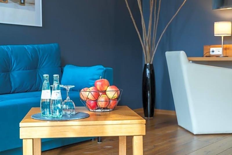 Schiefer Suite Hotel Apartments image