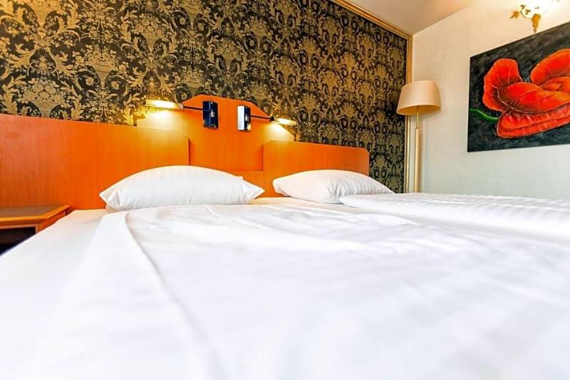 Hotel Krone image