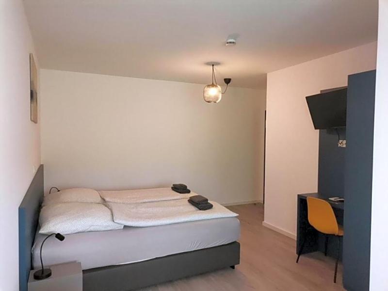 Hotel A24 Bei Hamburg image