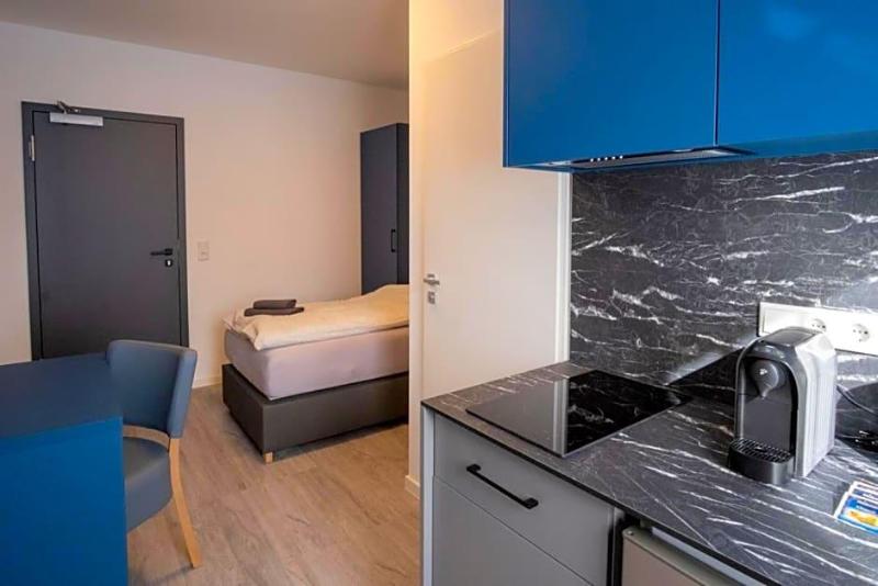 Hotel A24 Bei Hamburg image