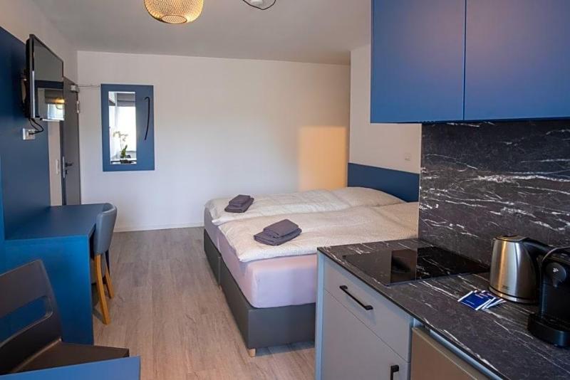 Hotel A24 Bei Hamburg image