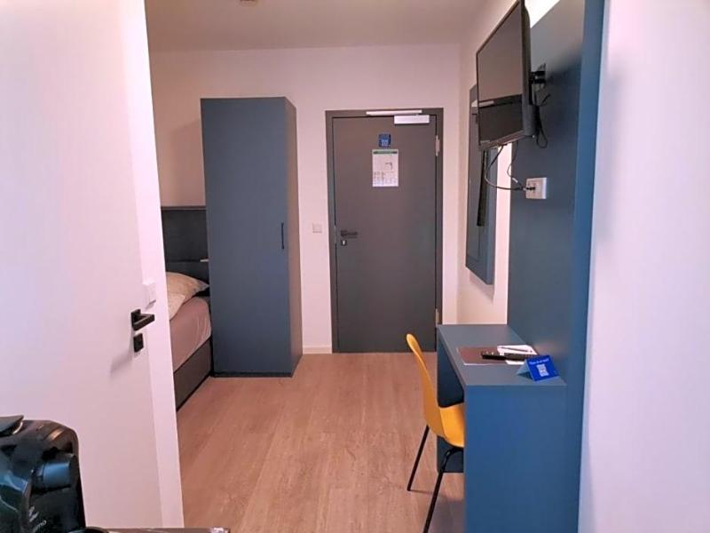 Hotel A24 Bei Hamburg image