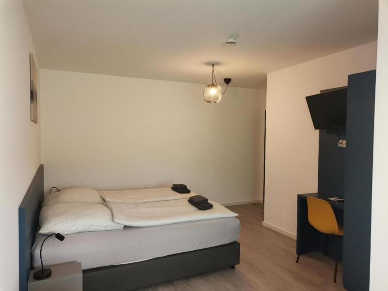 Hotel A24 Bei Hamburg image