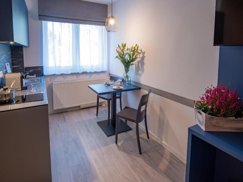 Hotel A24 Bei Hamburg image