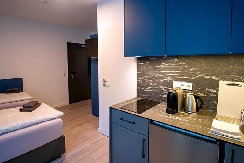 Hotel A24 Bei Hamburg image