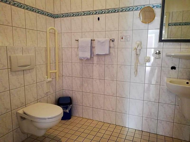 Hotel Dorfschv Nke image