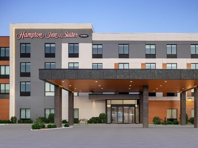 Hampton Inn & Suites Orangeville, On image