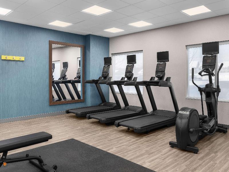 Hampton Inn & Suites Orangeville, On image