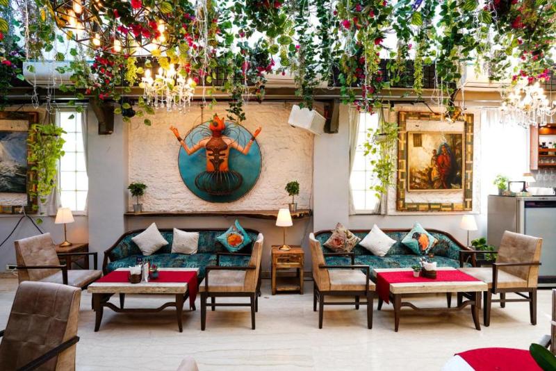 Bloom Boutique - Bandra