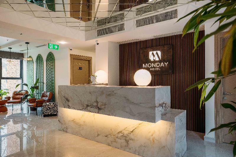 Hotel Monday image