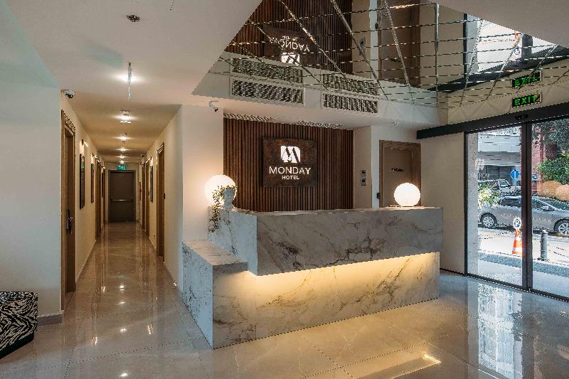 Hotel Monday image