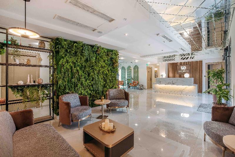 Hotel Monday image