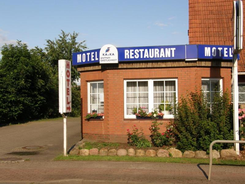 Ka Ka Hotel Garni image