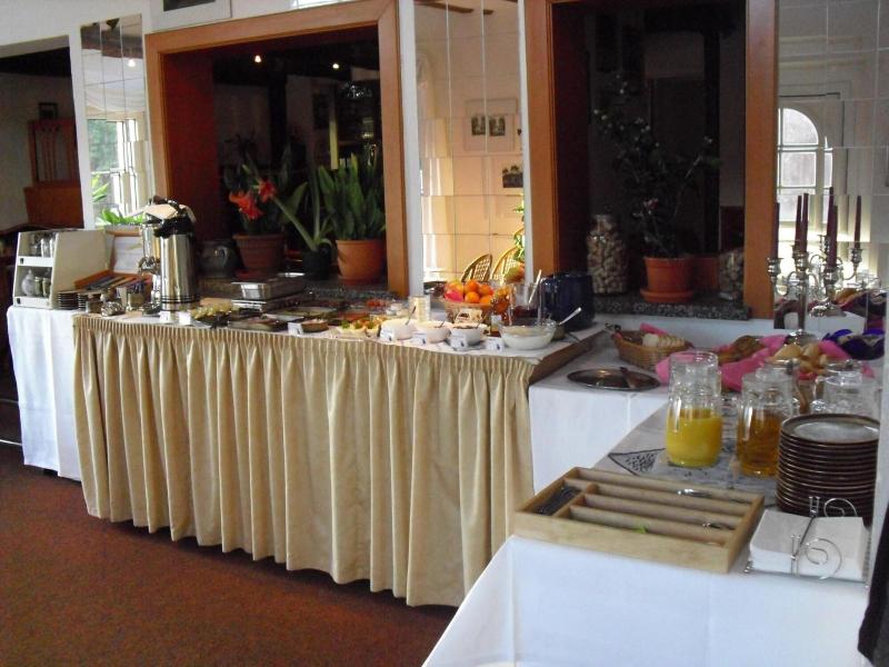 Ka Ka Hotel Garni image